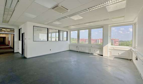 Weitere Ansichten 5. OG - Bürofläche in 22525 Hamburg mit 350m² mieten