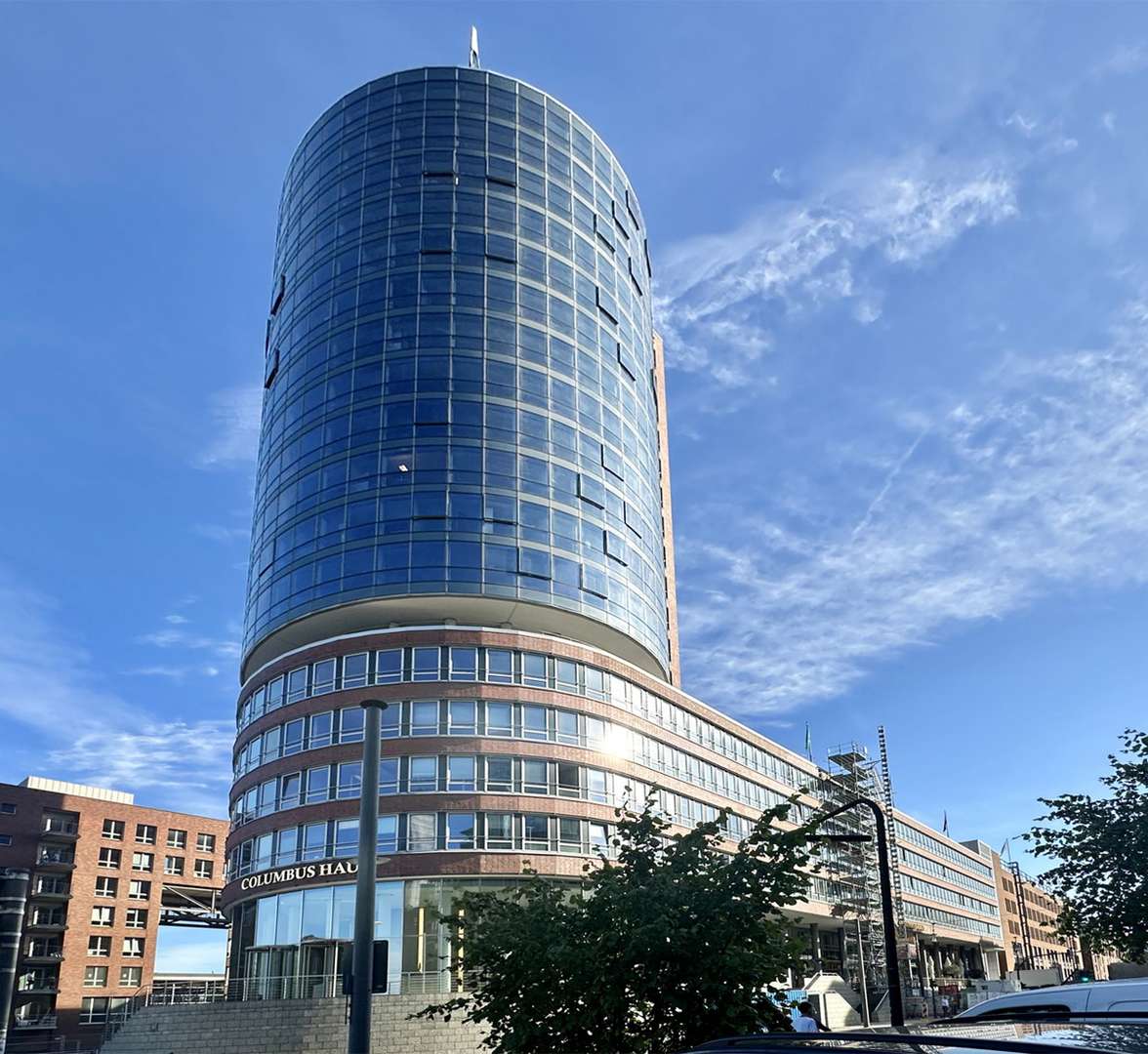 Titelbild Titelbild - Bürofläche in 20457 Hamburg mit 3766m² mieten