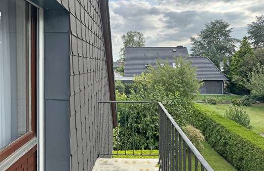 Balkon - Doppelhaushälfte in 21465 Reinbek mit 105m² kaufen