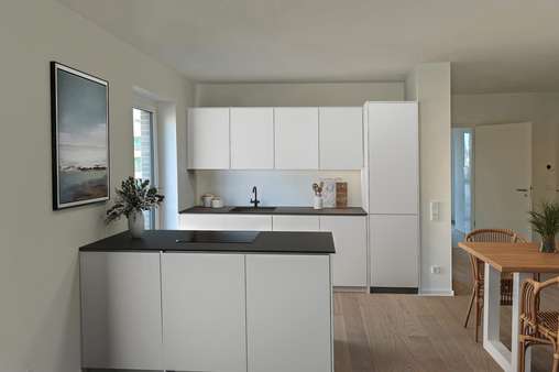 Küche (teilvisualisiert) - Etagenwohnung in 23570 Lübeck-Travemünde mit 74m² kaufen
