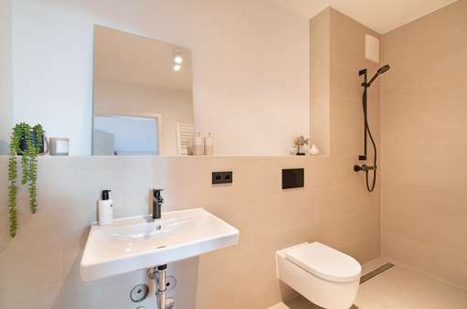 Badezimmer_2 - Etagenwohnung in 20539 Hamburg / Rothenburgsort mit 71m² kaufen