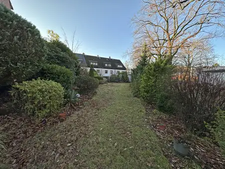 Endreihenhaus mit großem Garten