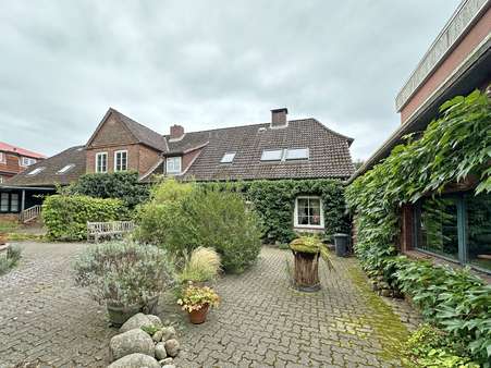 null - Mehrfamilienhaus in 22926 Ahrensburg mit 395m² kaufen