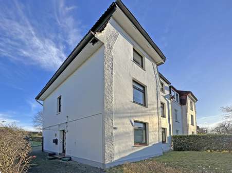 Hausansicht - Doppelhaushälfte in 22339 Hamburg mit 172m² kaufen