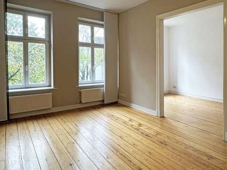 Zimmer Zimmer - Etagenwohnung in 20359 Hamburg mit 98m² kaufen