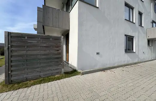 Erdgeschosswohnung in grüner Randlage