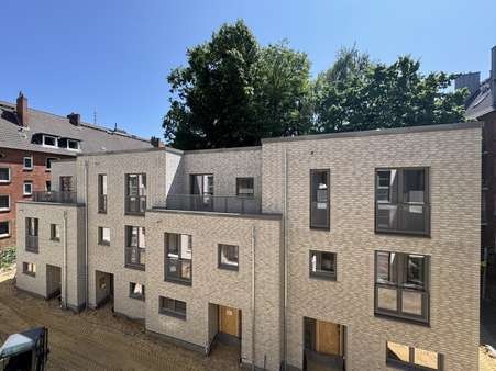 Stadthäuser Eingangsbereich Stadthäuser Eingangsbereich - Maisonette-Wohnung in 20357 Hamburg mit 129m² kaufen