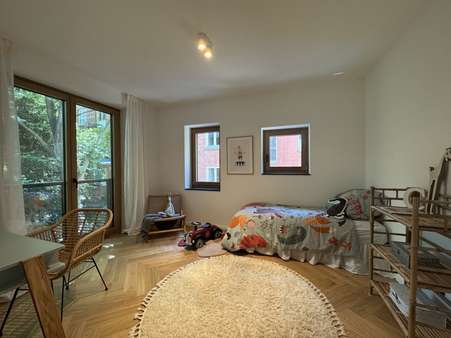 Kinderzimmer 1.OG Stadthaus Kinderzimmer 1.OG Stadthaus - Stadthaus in 20357 Hamburg mit 127m² kaufen
