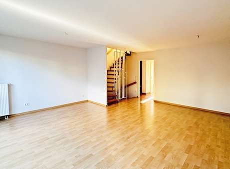 Esszimmer - Maisonette-Wohnung in 22880 Wedel mit 108m² kaufen