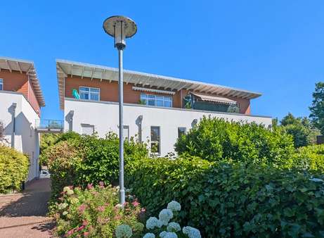 Rückseite Rückseite - Maisonette-Wohnung in 22880 Wedel mit 108m² kaufen