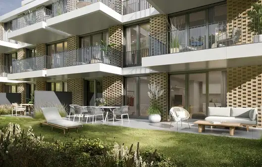 Großzügige 4,5 Zimmer-EG-Wohnung mit Garten, 2 Bädern und Ankleidebereich
