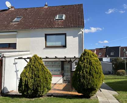 Rückansicht  - Reihenendhaus in 21629 Neu Wulmstorf mit 93m² kaufen
