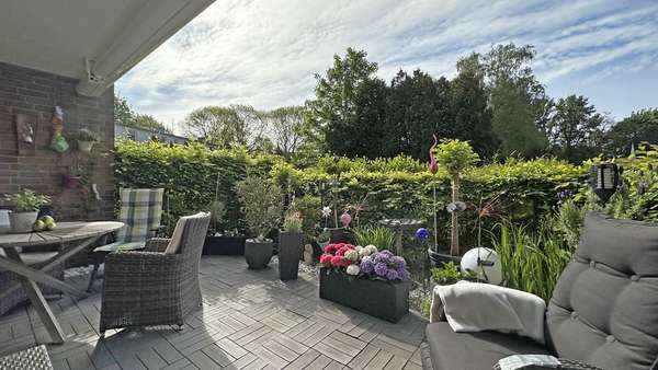 Terrasse - Erdgeschosswohnung in 22179 Hamburg mit 65m² kaufen