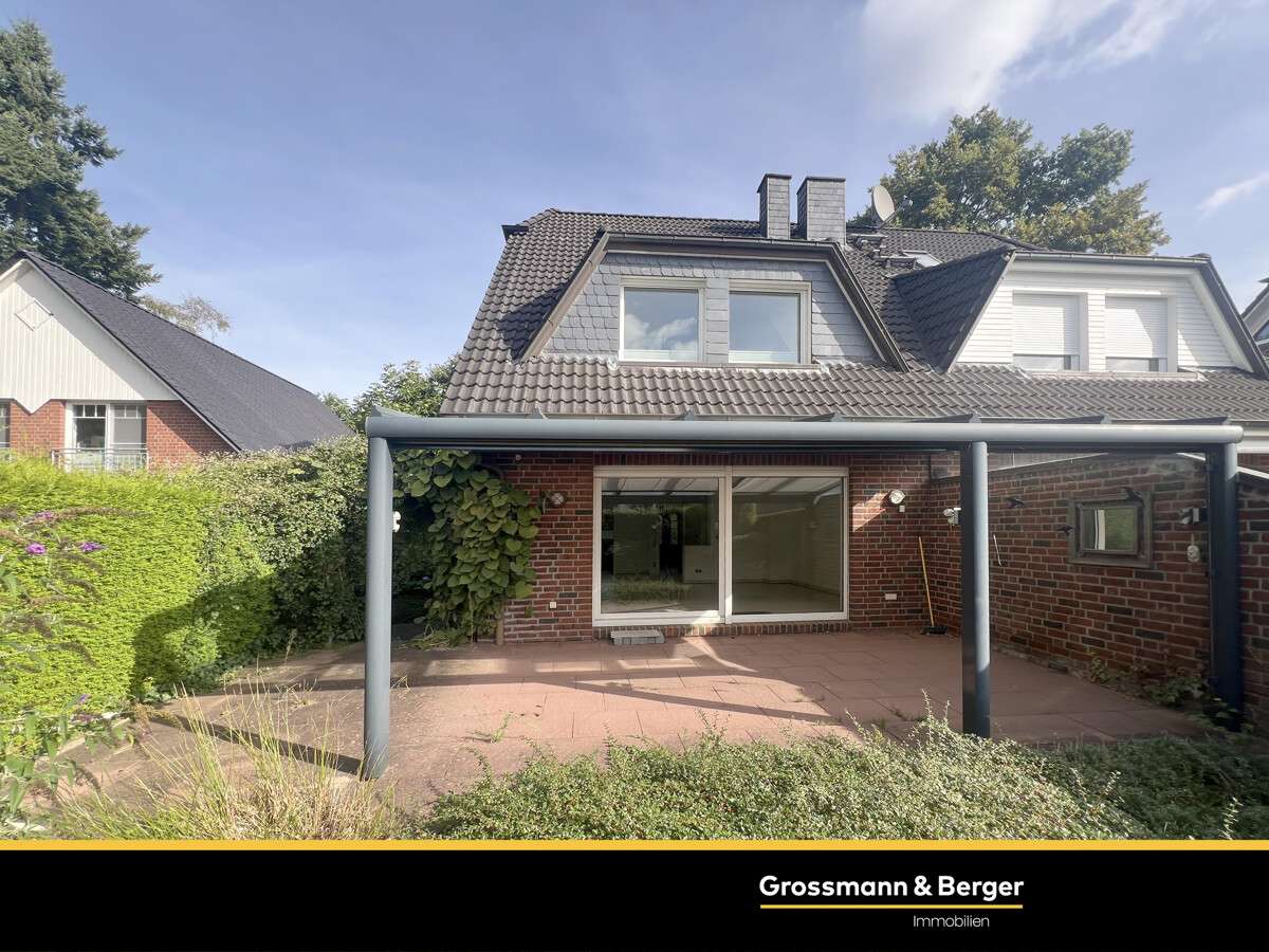Rückansicht Rückansicht - Doppelhaushälfte in 22844 Norderstedt mit 104m² kaufen