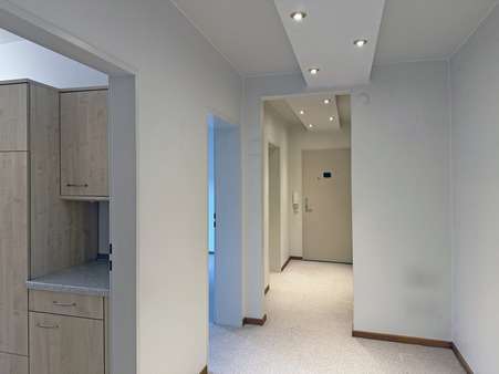 Eingangsbereich Eingangsbereich - Dachgeschosswohnung in 22459 Hamburg mit 88m² kaufen