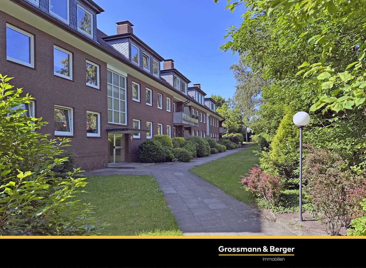 Zuwegung Zuwegung - Dachgeschosswohnung in 22459 Hamburg mit 88m² kaufen