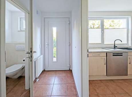 Flur Flur - Reihenmittelhaus in 22880 Wedel mit 108m² kaufen