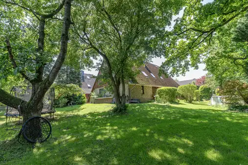 Familienparadies in naturverbundener Lage