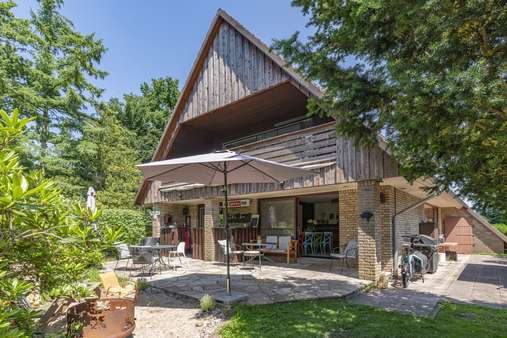 Terrassenansicht Terrassenansicht - Einfamilienhaus in 22851 Norderstedt mit 195m² kaufen
