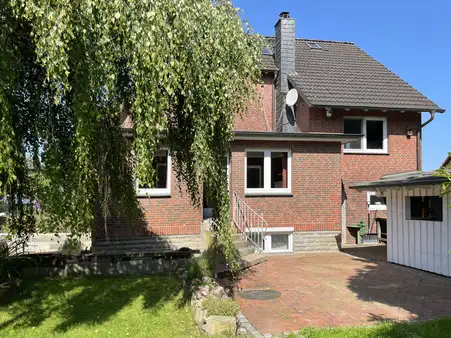 Individuelles Wohnen mitten in Eckel