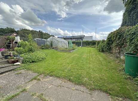 Garten - Zweifamilienhaus in 21079 Hamburg mit 128m² kaufen