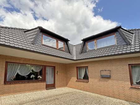 Ansicht Ansicht - Einfamilienhaus in 21244 Buchholz in der Nordheide / Holm-Seppensen mit 195m² kaufen