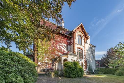 Eingangsansicht - Villa in 25462 Rellingen mit 546m² kaufen