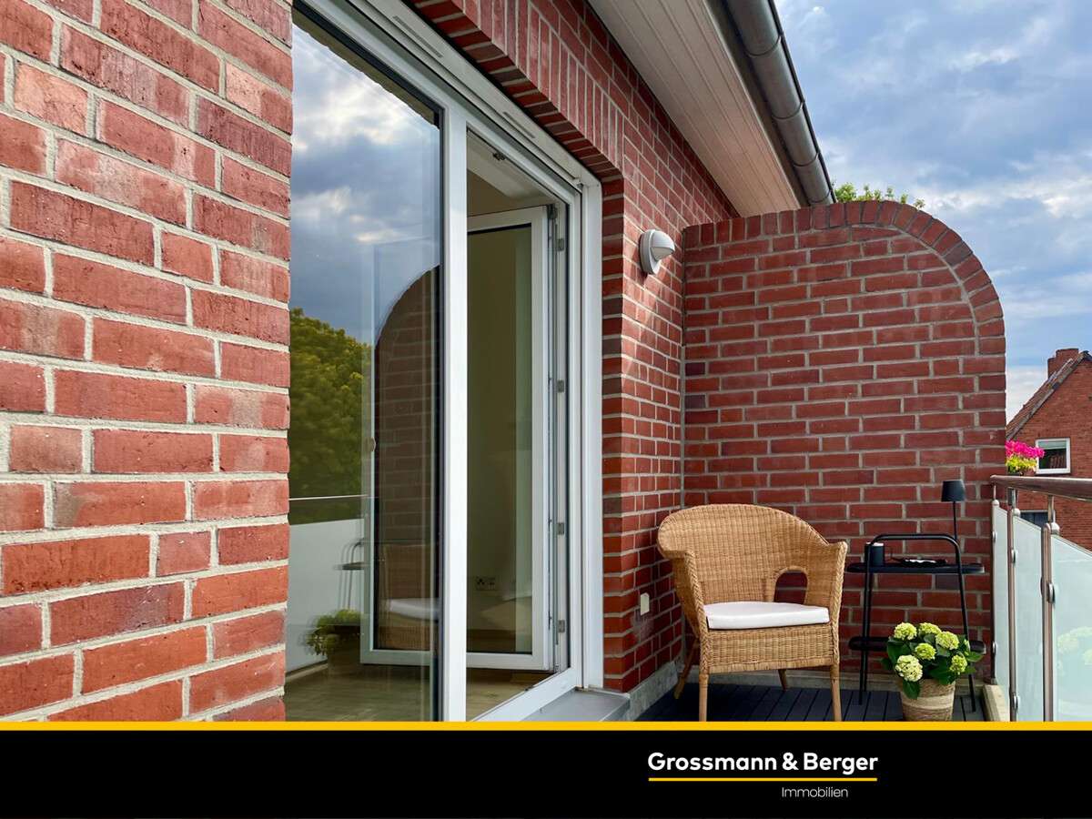 Balkon Balkon - Dachgeschosswohnung in 21365 Adendorf mit 83m² kaufen