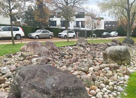 Hauseingang - Etagenwohnung in 22609 Hamburg mit 69m² kaufen