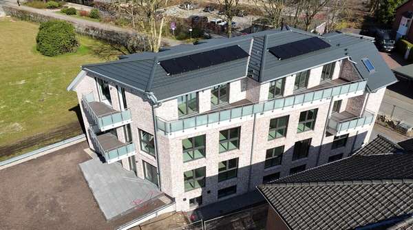 Sonnenbalkone - Mehrfamilienhaus in 25462 Rellingen mit 586m² als Kapitalanlage kaufen