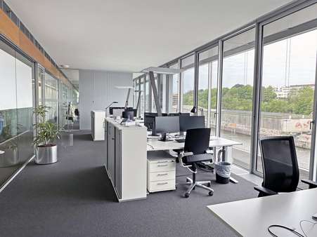 Weitere Ansichten 4. OG - Bürofläche in 22767 Hamburg mit 1230m² günstig mieten