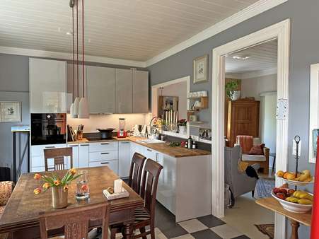 Küche - Haus in 25746 Heide mit 232m² günstig kaufen