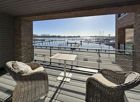 Loggia - Maisonette-Wohnung in 23570 Lübeck-Travemünde mit 83m² kaufen