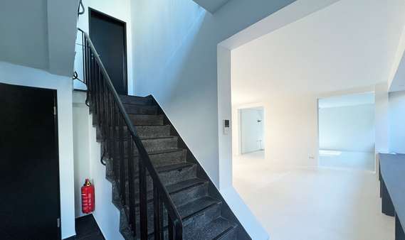 Weitere Ansichten (EG / 1. OG - ca. 228 m²) - Bürofläche in 20354 Hamburg mit 391m² mieten