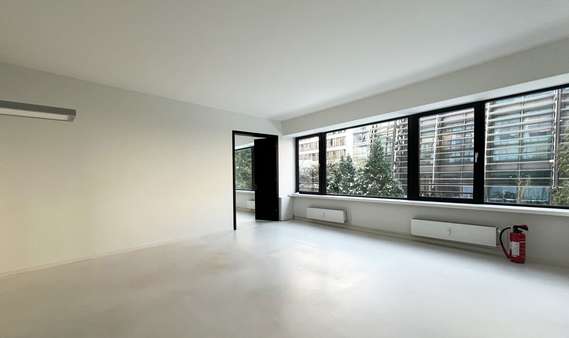 Weitere Ansichten (EG / 1. OG - ca. 228 m²) - Bürofläche in 20354 Hamburg mit 391m² mieten