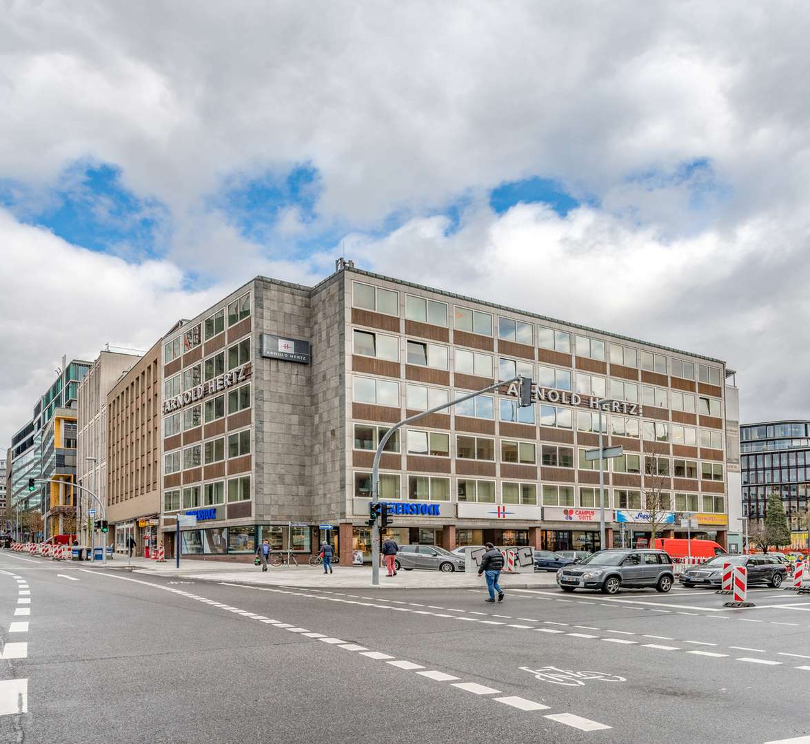 Titelbild - Bürofläche in 20354 Hamburg mit 556m² mieten