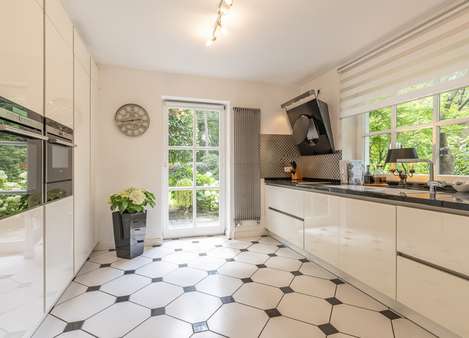 Küche - Einfamilienhaus in 22559 Hamburg mit 172m² kaufen