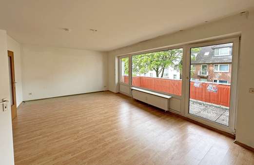 Wohnzimmer - Etagenwohnung in 22143 Hamburg mit 40m² kaufen