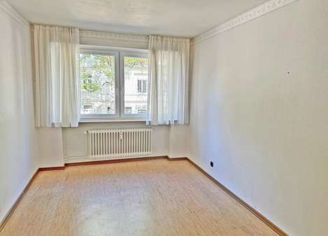 Zimmer - Etagenwohnung in 22047 Hamburg mit 75m² kaufen