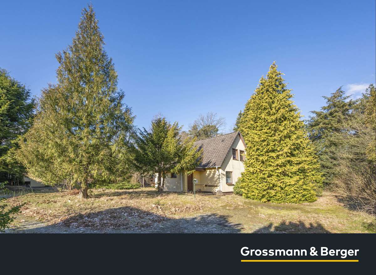 Titelbild Titelbild - Grundstück in 21244 Buchholz mit 2360m² kaufen