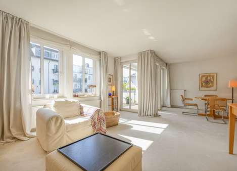 Wohn- und Essbereich - Etagenwohnung in 22085 Hamburg mit 82m² kaufen