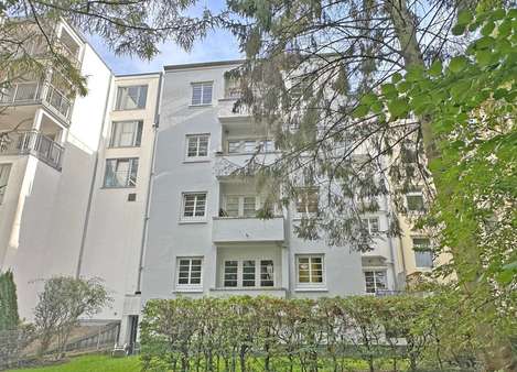 null - Dachgeschosswohnung in 22303 Hamburg mit 103m² kaufen