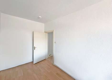 Wohnzimmer - Etagenwohnung in 22305 Hamburg mit 59m² kaufen