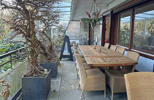 Terrasse  - Erdgeschosswohnung in 22143 Hamburg mit 98m² kaufen