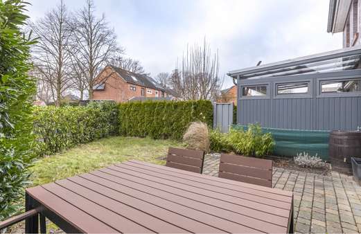 Garten mit Terrasse - Reihenmittelhaus in 21079 Hamburg mit 155m² kaufen