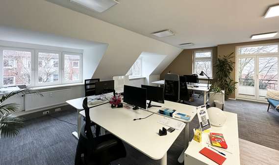 Weitere Ansichten - Bürofläche in 22089 Hamburg mit 303m² mieten