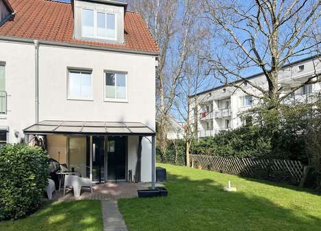 Ansicht Ansicht - Reihenendhaus in 22047 Hamburg mit 112m² kaufen