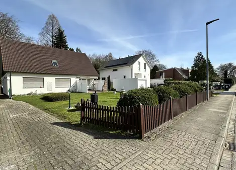 Sonniges Grundstück direkt am Tunneltal