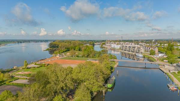 Panorama - Grundstück in 21502 Geesthacht mit 2324m² kaufen