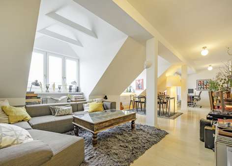 Wohnen - Dachgeschosswohnung in 22299 Hamburg mit 115m² kaufen